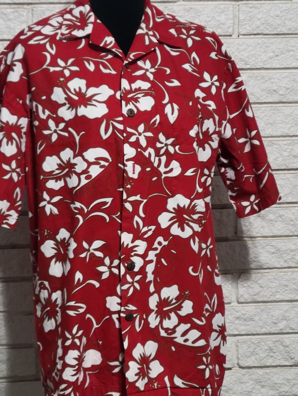 Hilo Hawaiian Hattie Original Med Red White Hisbiscus Floral Shirt Read